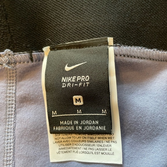 Nike Pro Dri-FIT Gray Apparel Bundle - Picture 2 of 9